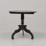 1095 2293 PEDESTAL TABLE